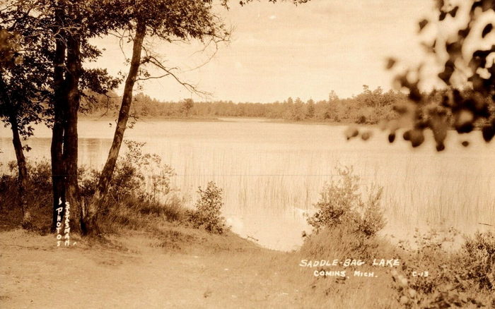 Comins - Old Post Card Photo (newer photo)